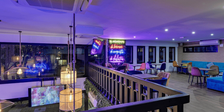 Visión de Arriba El Momento